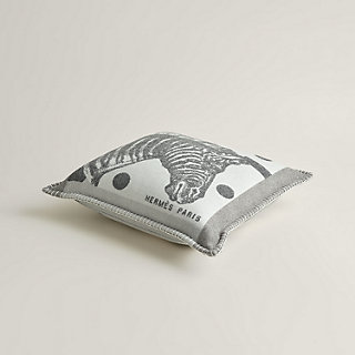 Zebre Zig Zag pillow - Beige | Hermès Australia